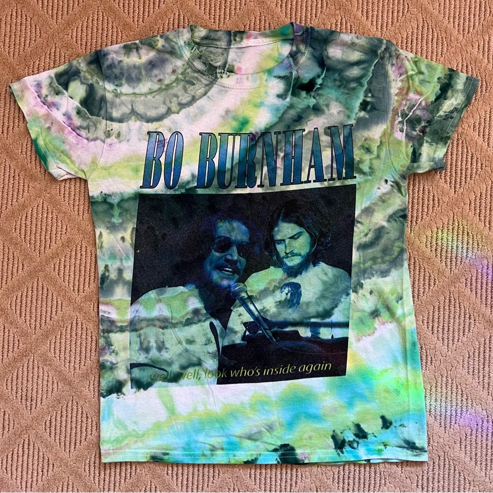 Bo Burnham Green and Yellow Tie-Dye Graphic T-Shirt Unisex Small